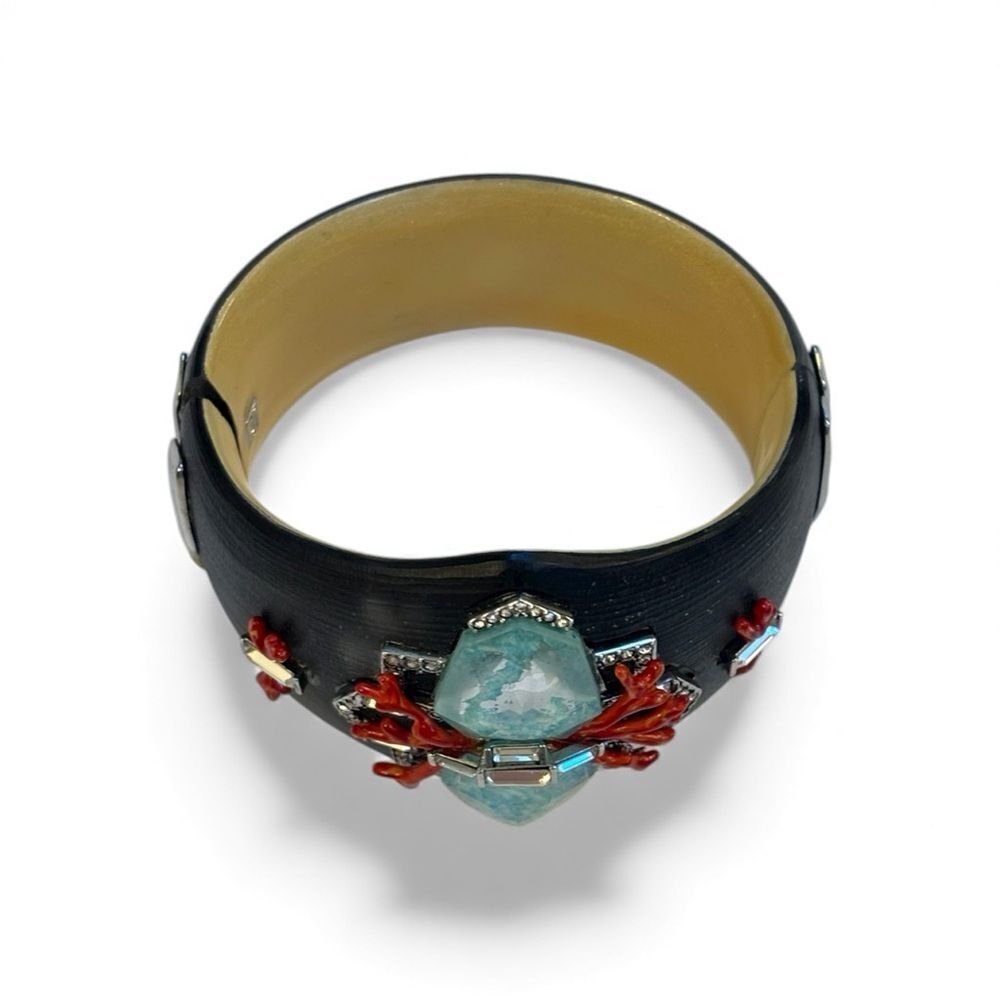 Alexis Bittar Coral Deco Hinged Bracelet - Picture 2 of 10